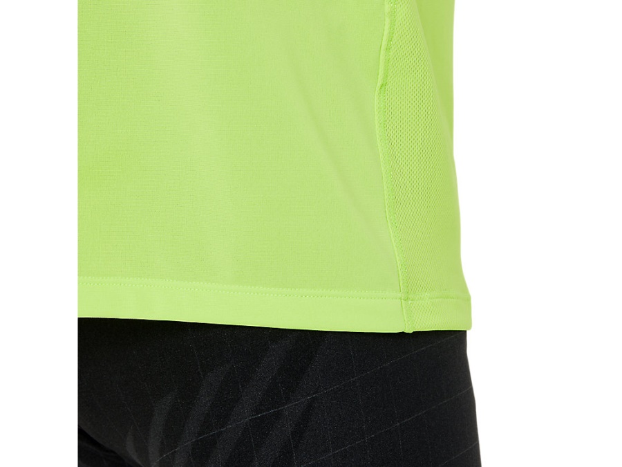 Asics Performance Black-Hazard Green RACE SHORT SLEEVED TOP