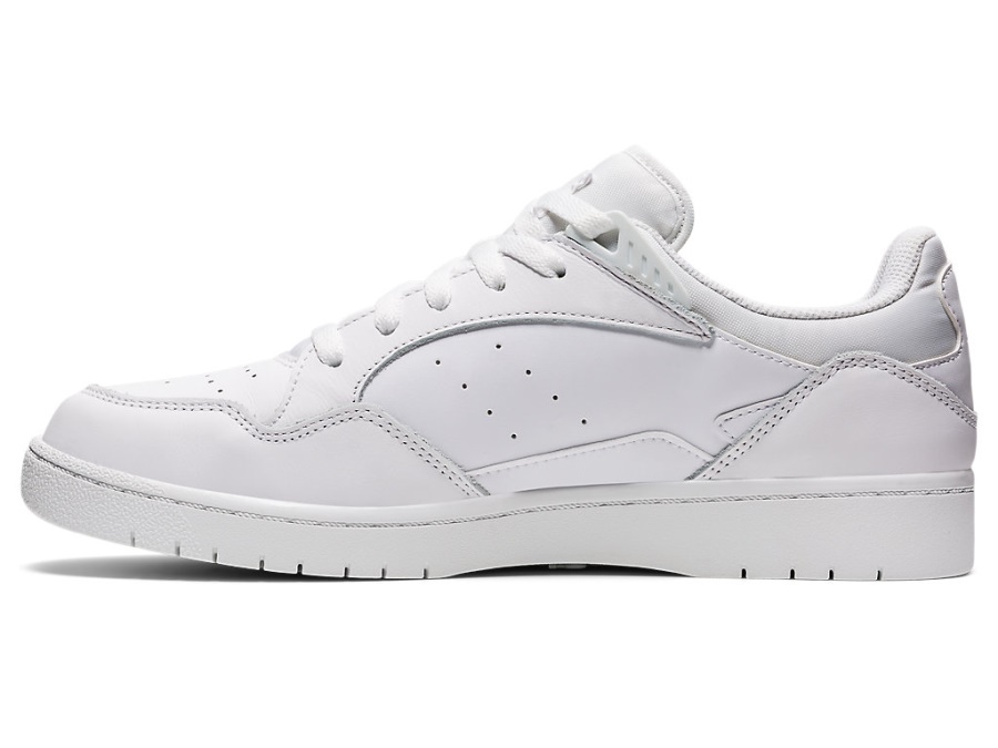 Asics White SKYCOURT