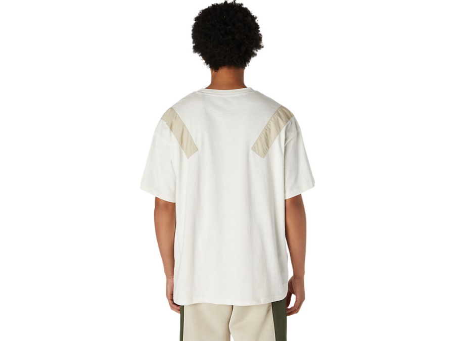 ONE POINT EMBROIDERY SHORT SLEEVED TEE Cream Asics