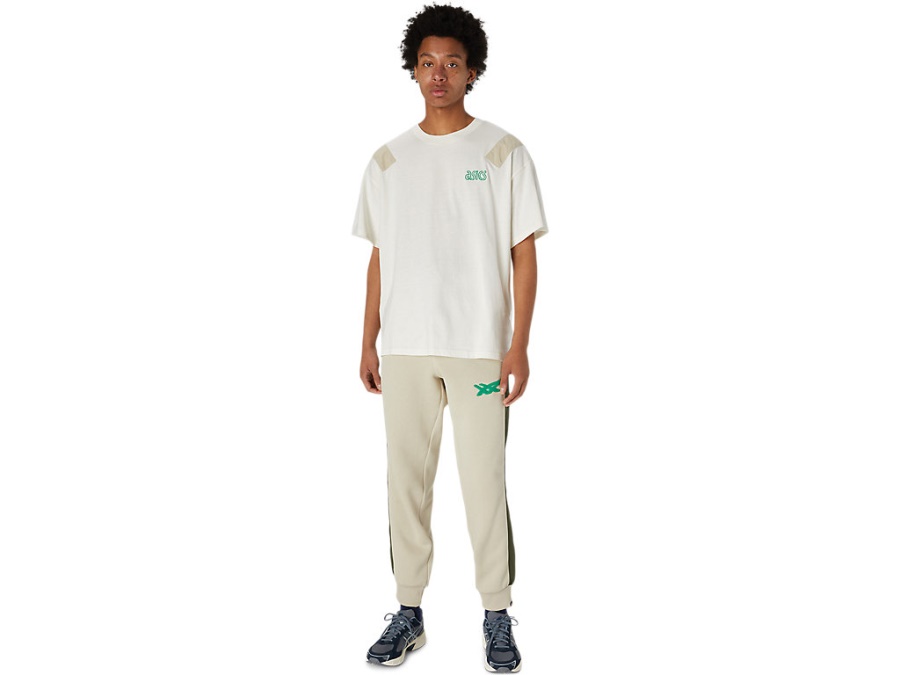 ONE POINT EMBROIDERY SHORT SLEEVED TEE Cream Asics